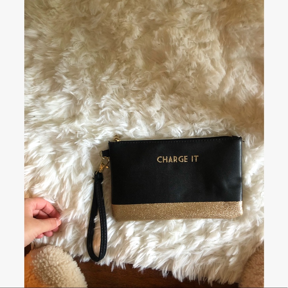 Little wristlet